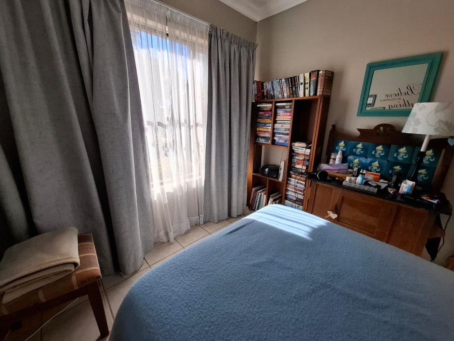 3 Bedroom Property for Sale in Langenhovenpark Free State